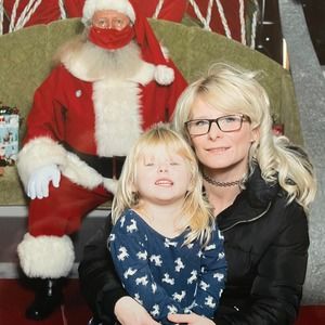 Meet your Posher, April